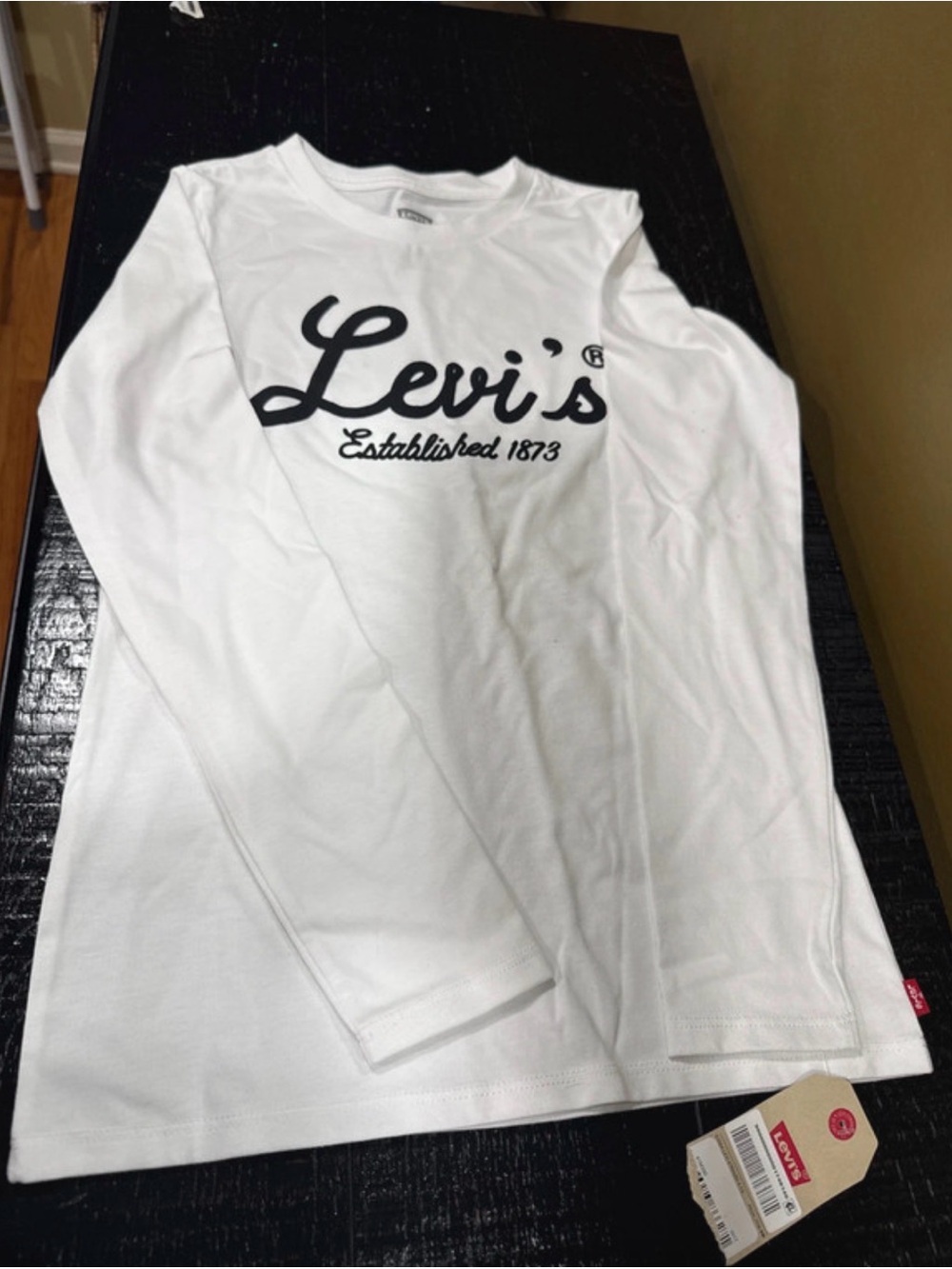 Levi's Childs White Long-Sleeve Logo Shirt